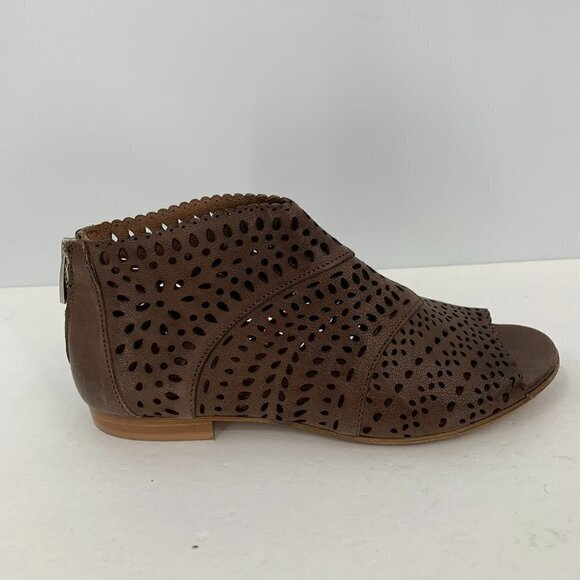 Cordani Bayous Peep Toe Bootie laser cut-out shoe Italy brown scallop 36 5 5.5 - Picture 1 of 7